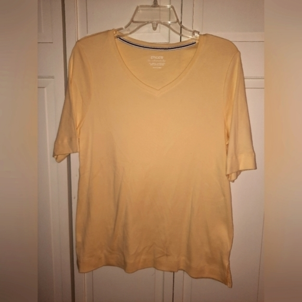 CHICOS Yellow Medium TShirt‎